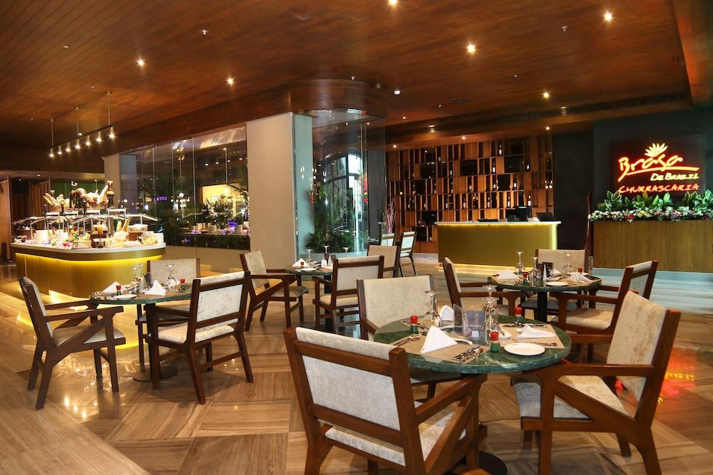 Park Regis Lotus Hotel Manama Exterior photo