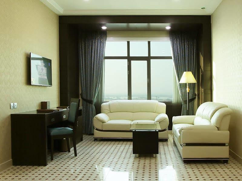 Park Regis Lotus Hotel Manama Exterior photo