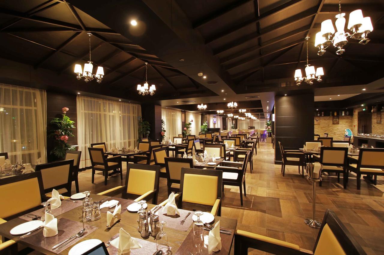 Park Regis Lotus Hotel Manama Exterior photo