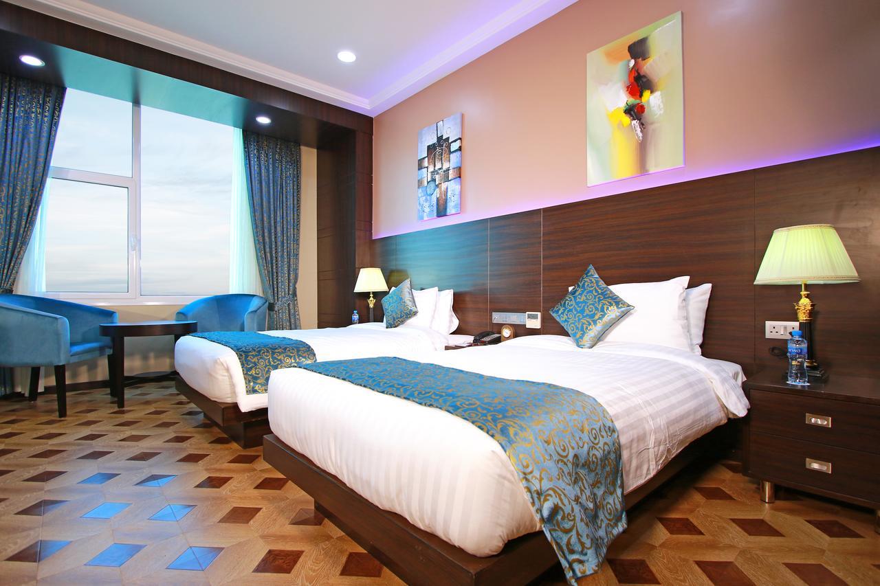 Park Regis Lotus Hotel Manama Exterior photo