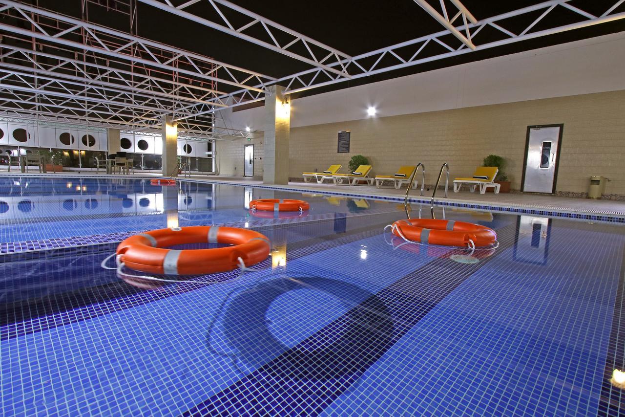 Park Regis Lotus Hotel Manama Exterior photo